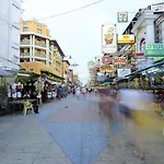 Banglumpoo Place