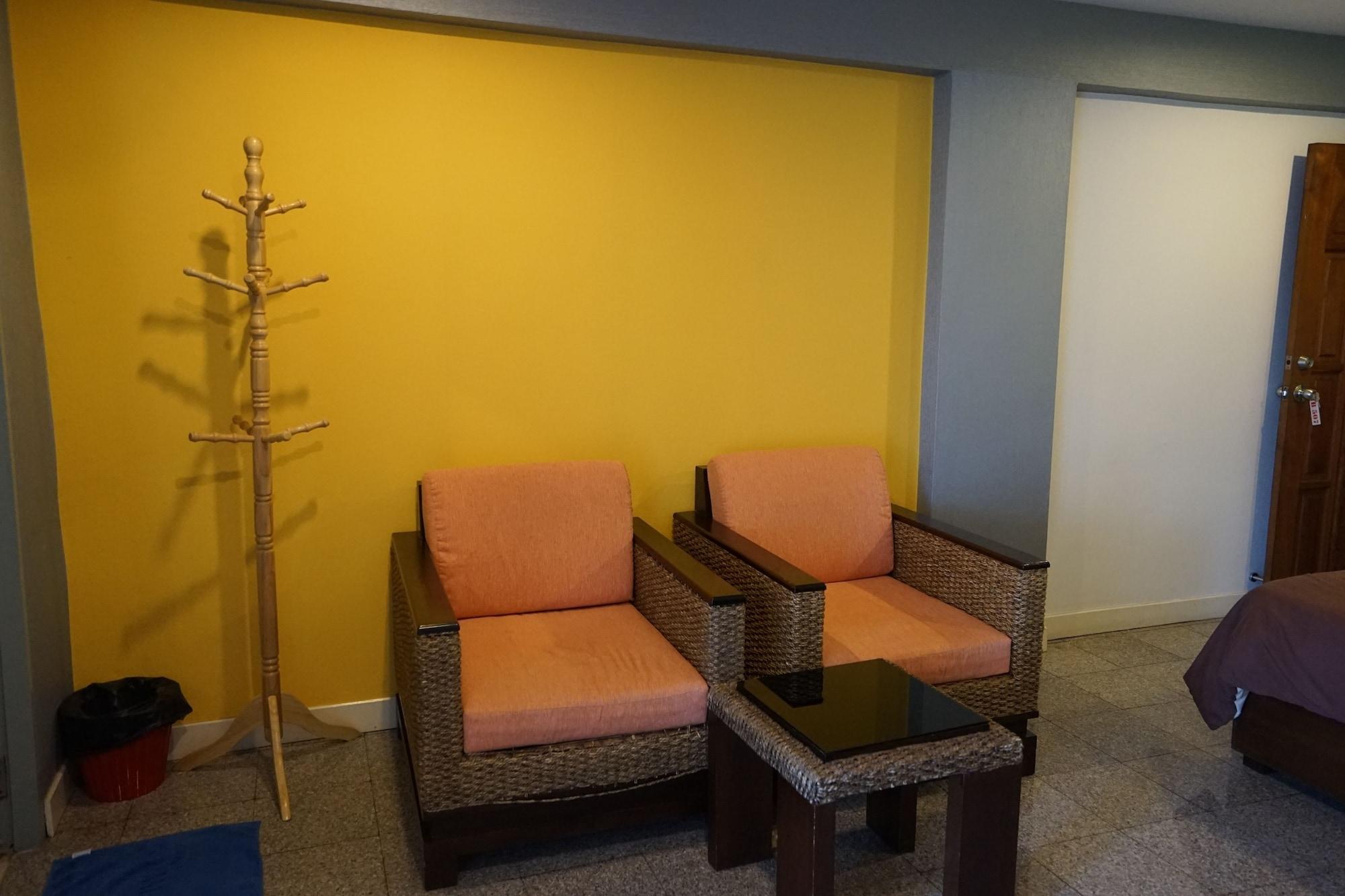 Banglumpoo Place Guest house